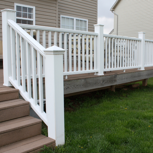 composite-deck-backyard